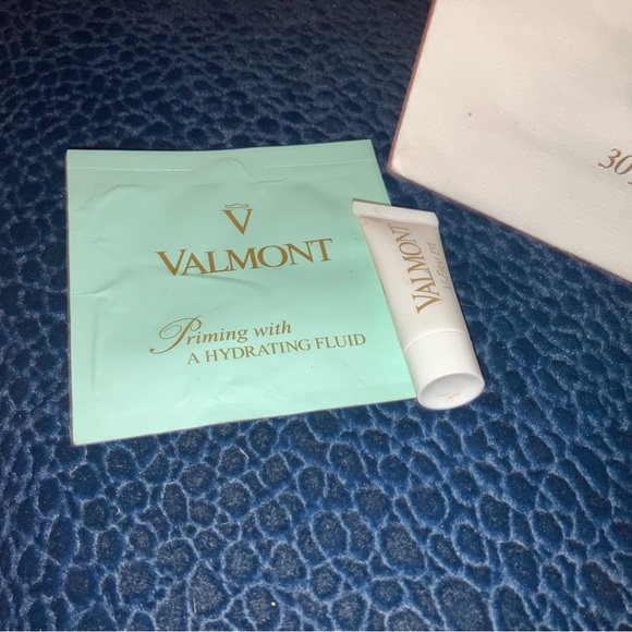 VALMONT SAMPLE BAG - Picture 2 of 5